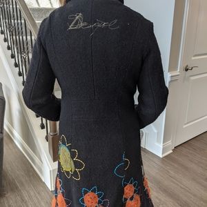 Woman Desigual coat